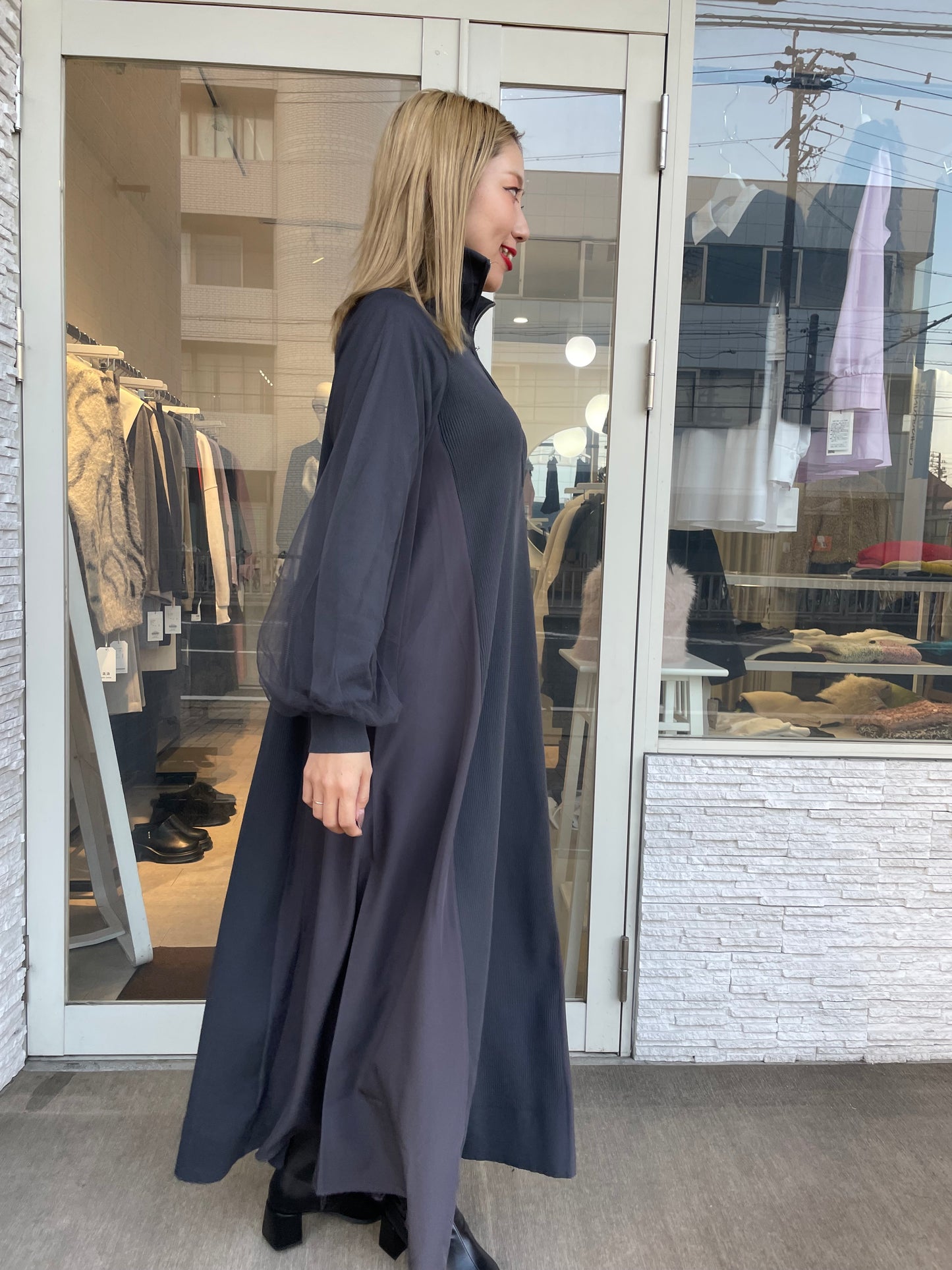 チュールドッキングフロントジップワンピース