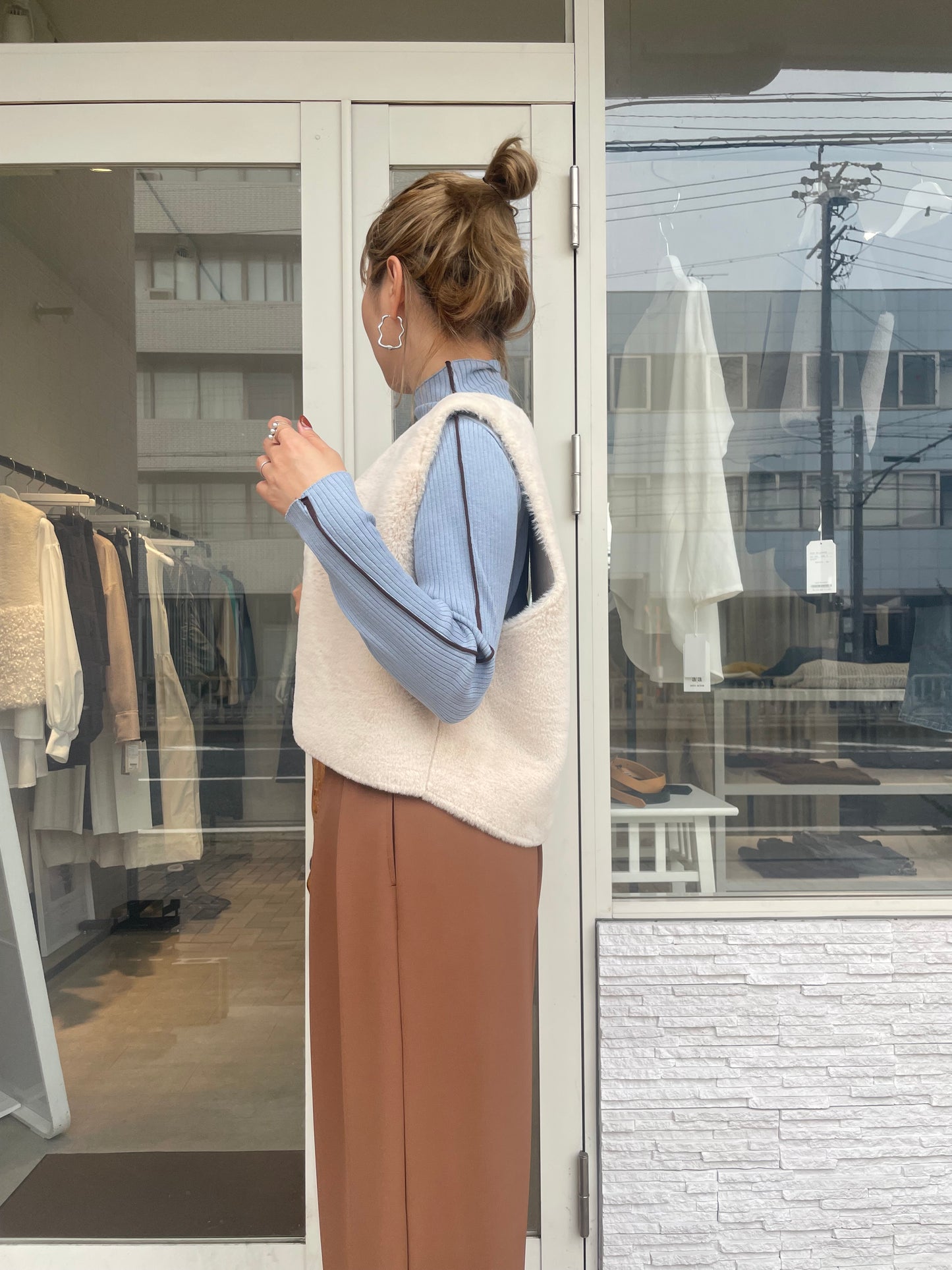 サイドラインタートルニット