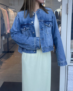 ノーカラーデニムジャケット