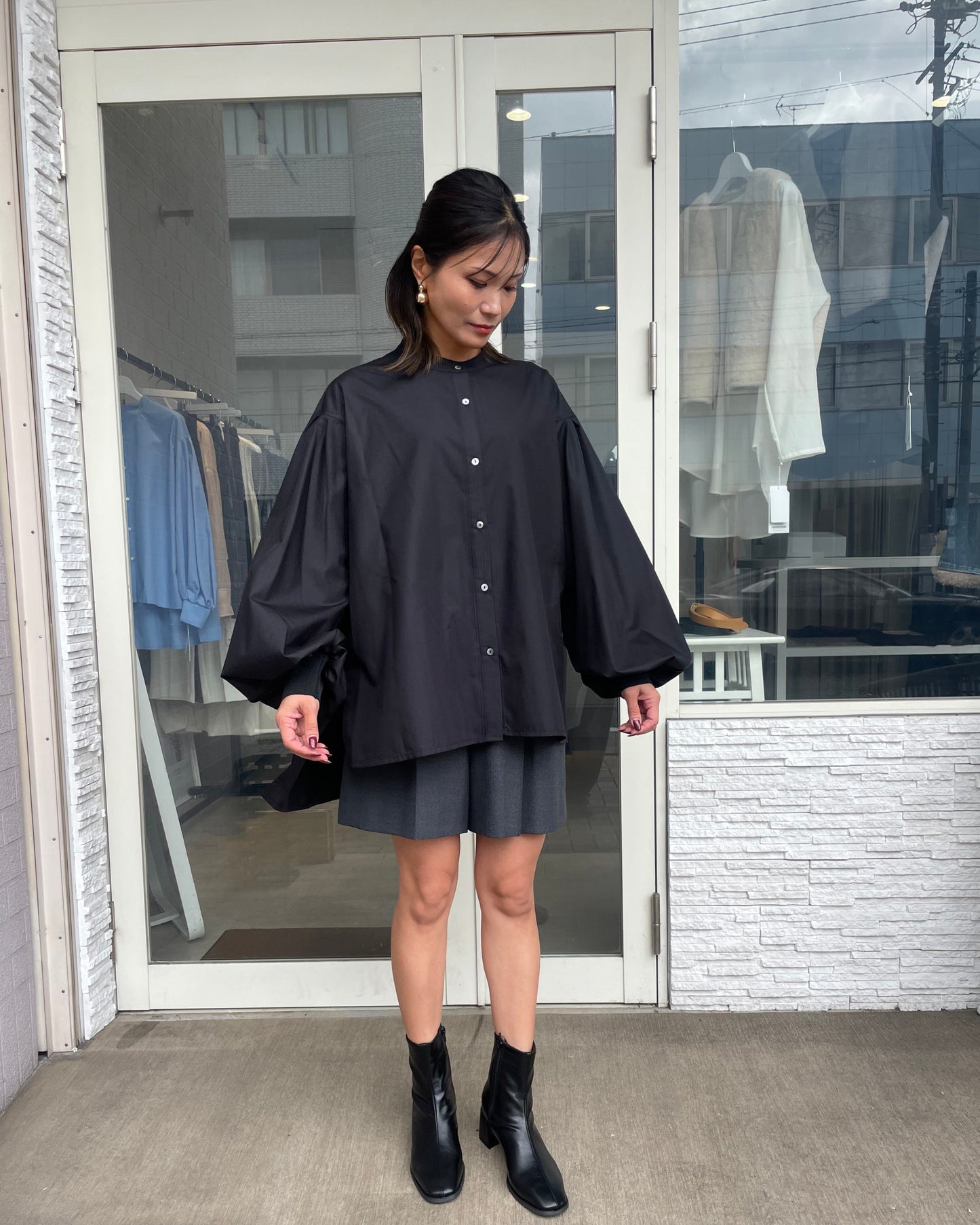 ボリュームスリーブブラウス