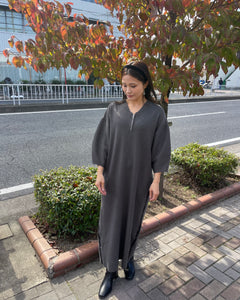 コクーンニットワンピース