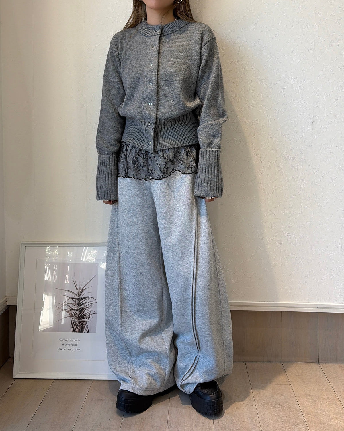 ロングスリーブニットカーディガン