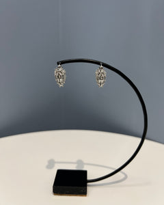 ビジューハートピアス