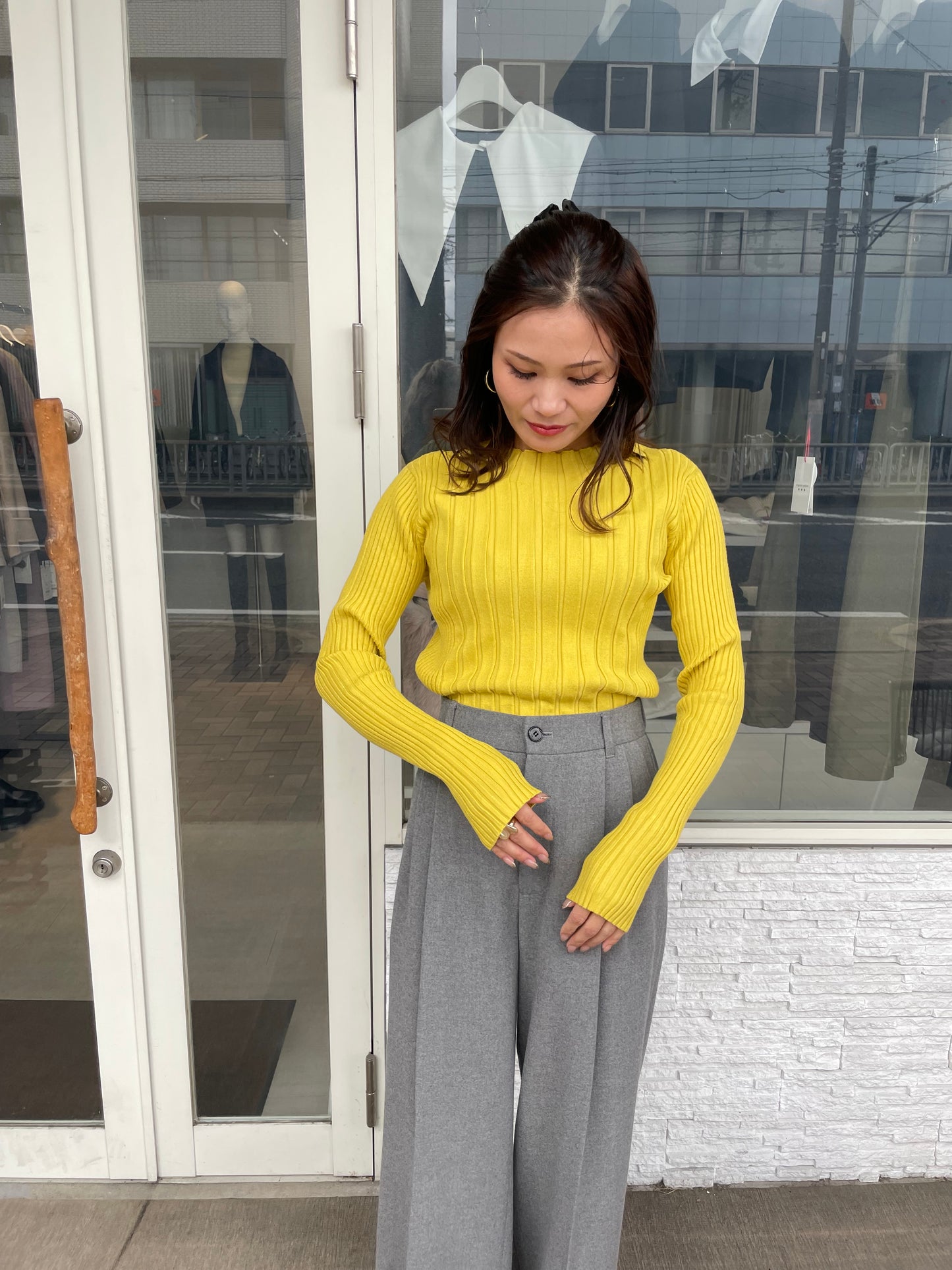 タイトリブニット