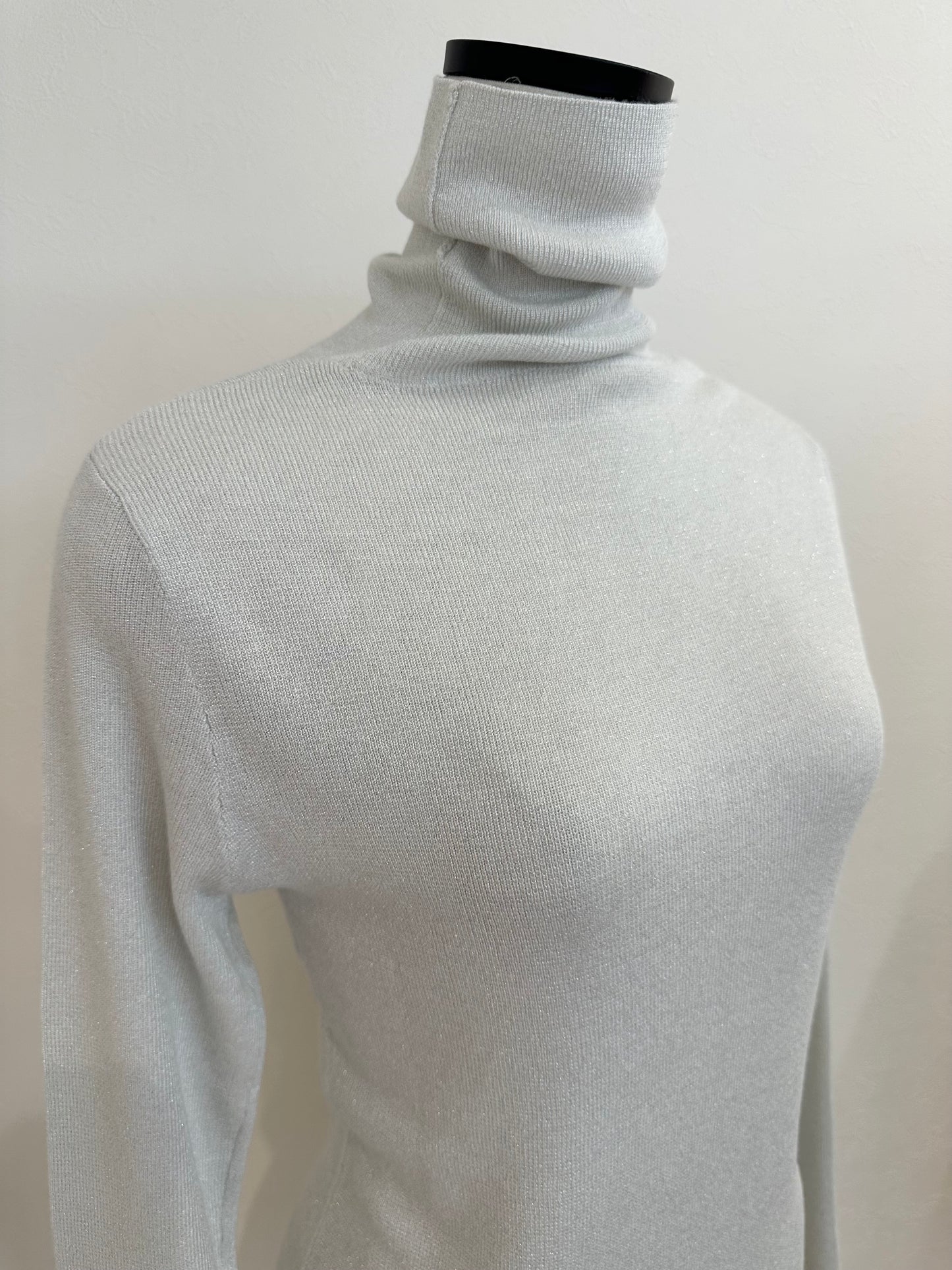 ラメタートルニット