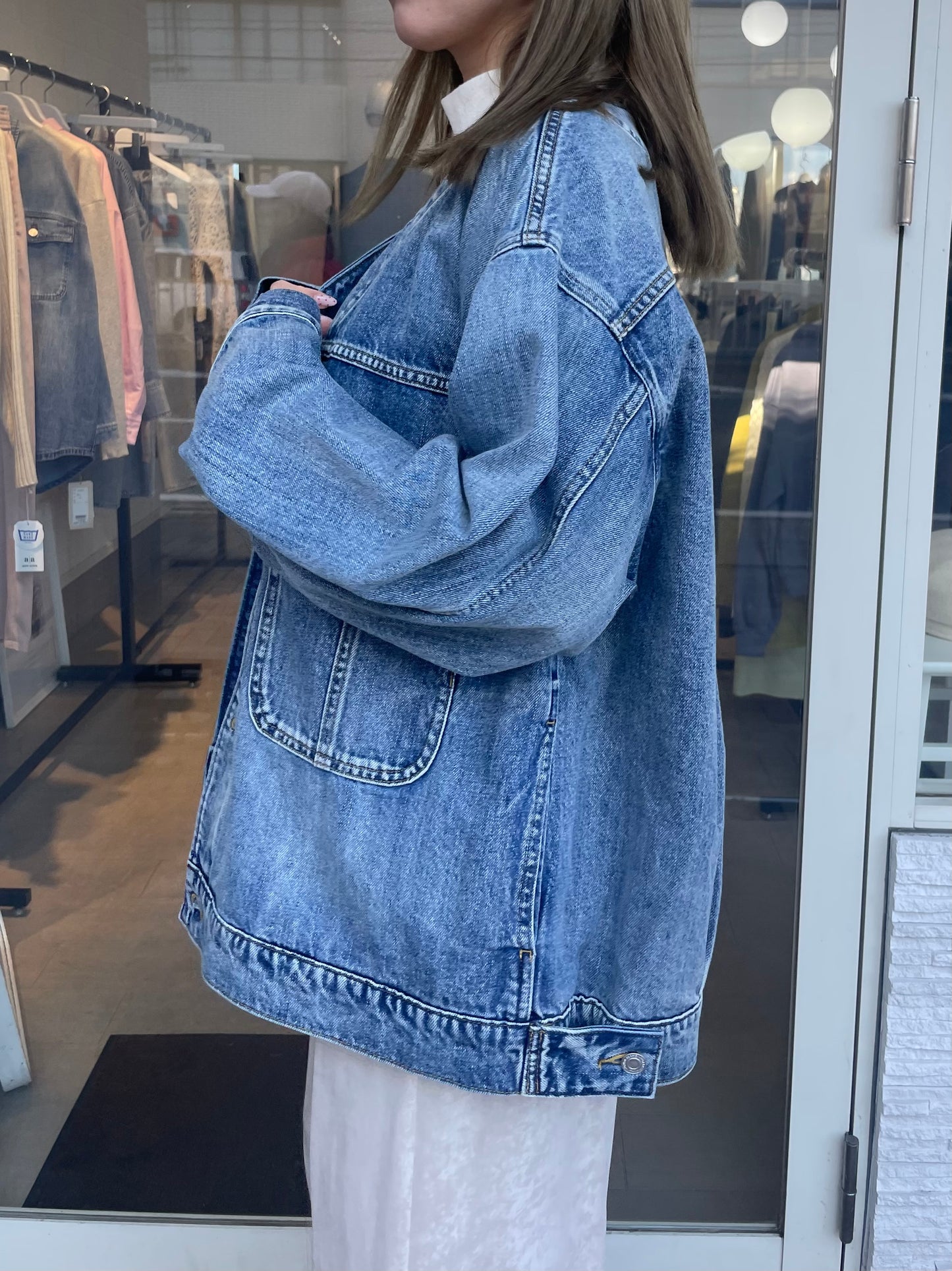 Vネックオーバーサイズデニムジャケット