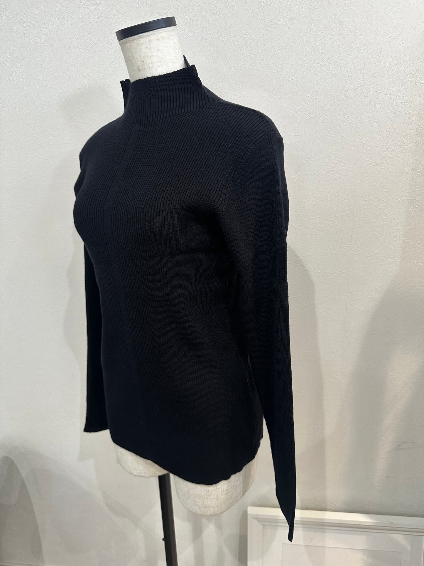 ベーシックリブニット