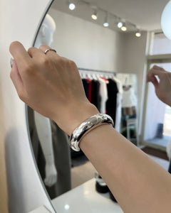 シンプルバングル
