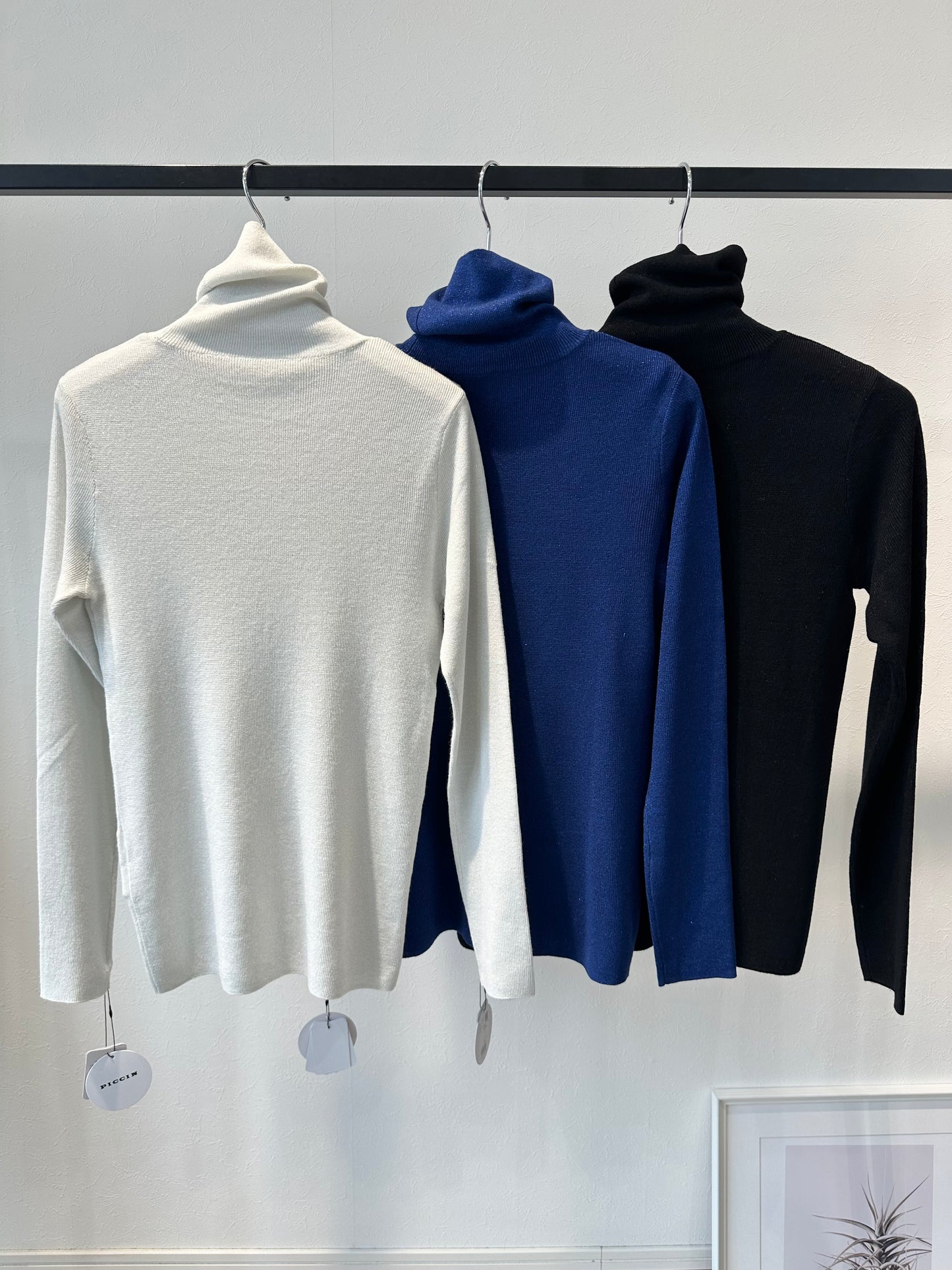 ラメタートルニット