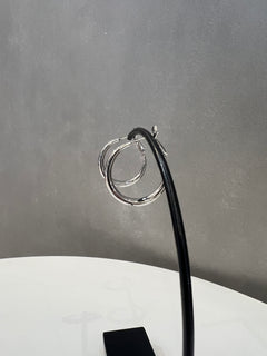 ワンタッチフープピアス