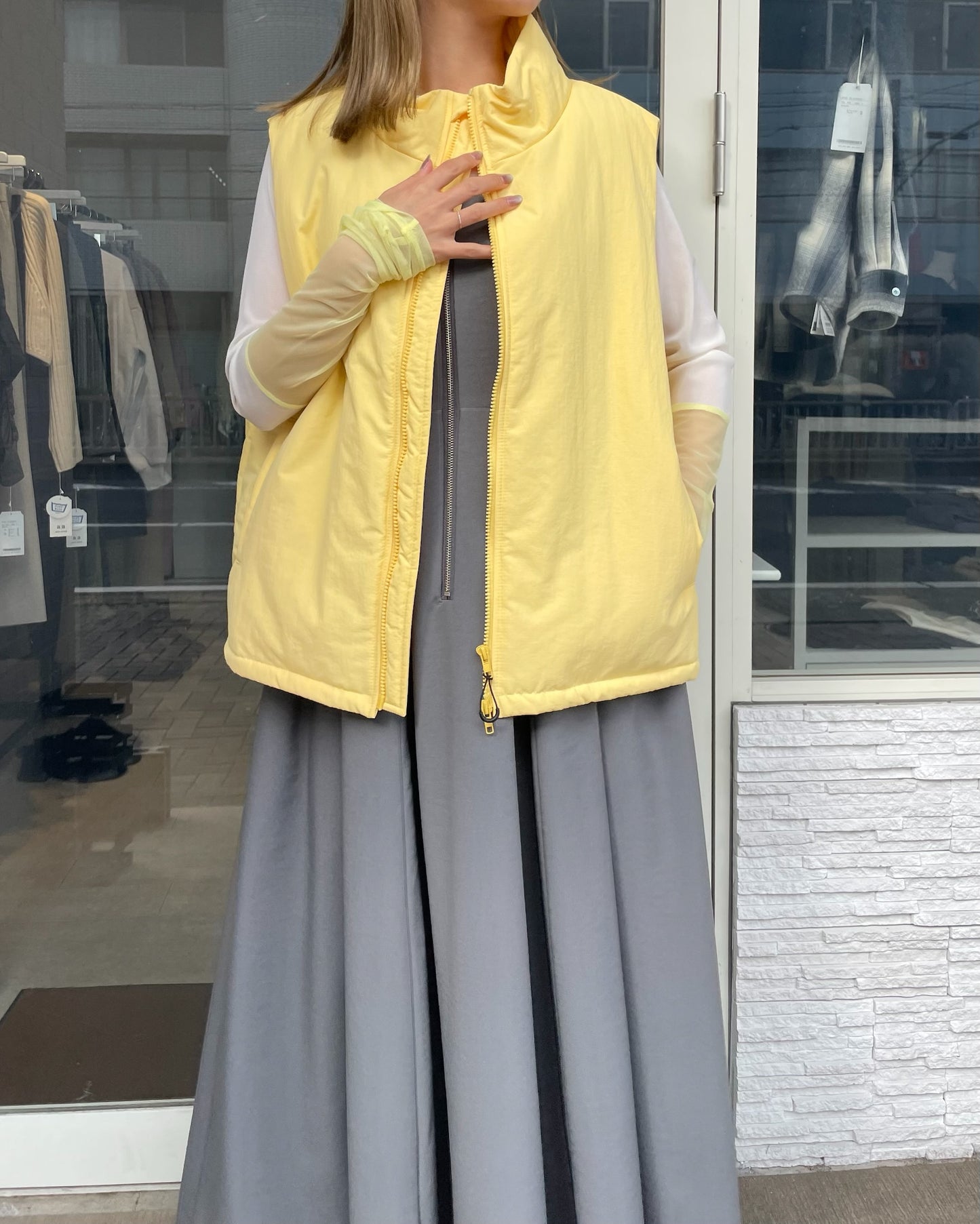 カラーパファーベスト