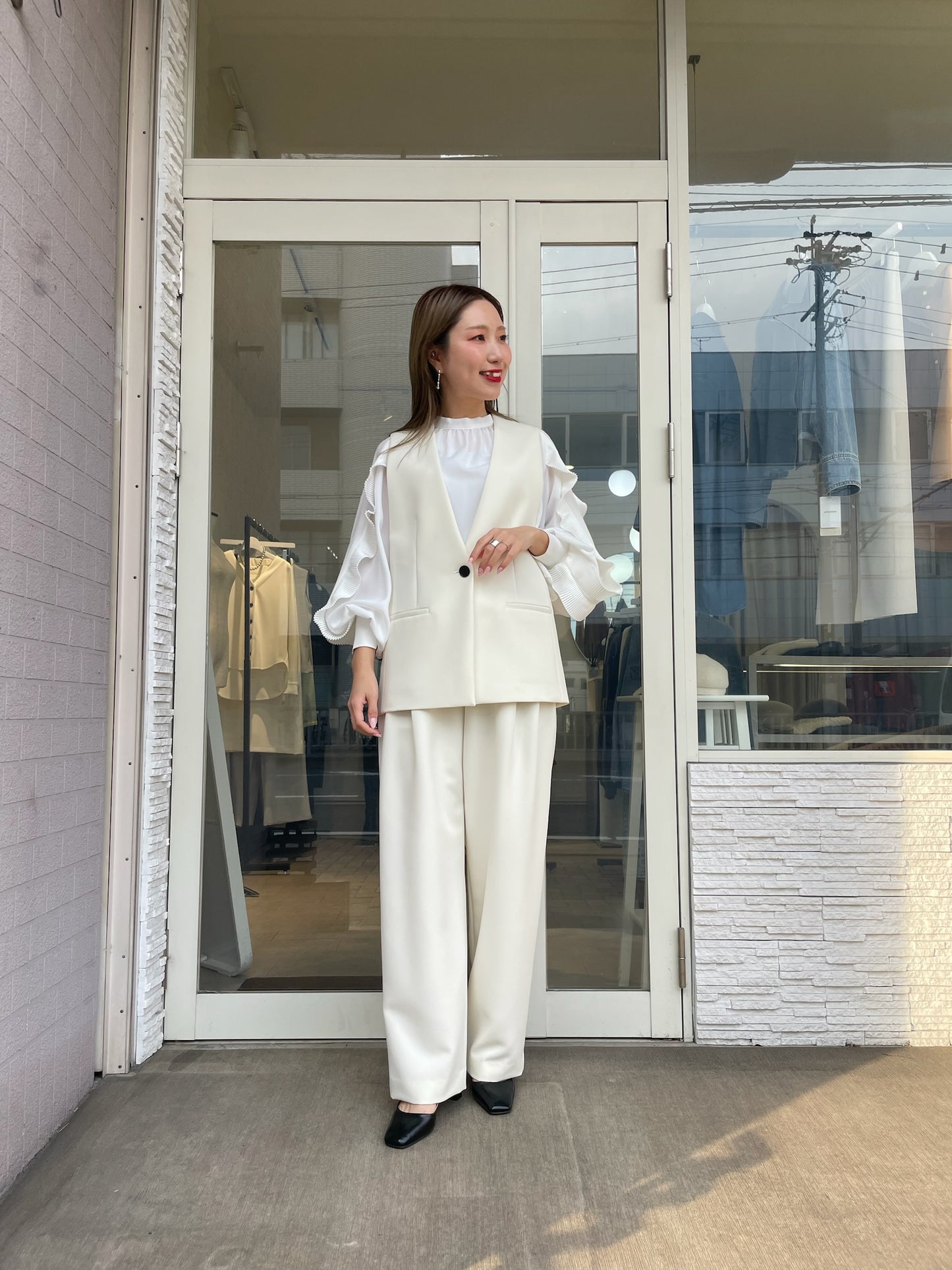 ノーカラージレ