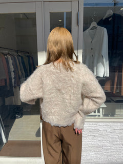 シャギーニットプルオーバー