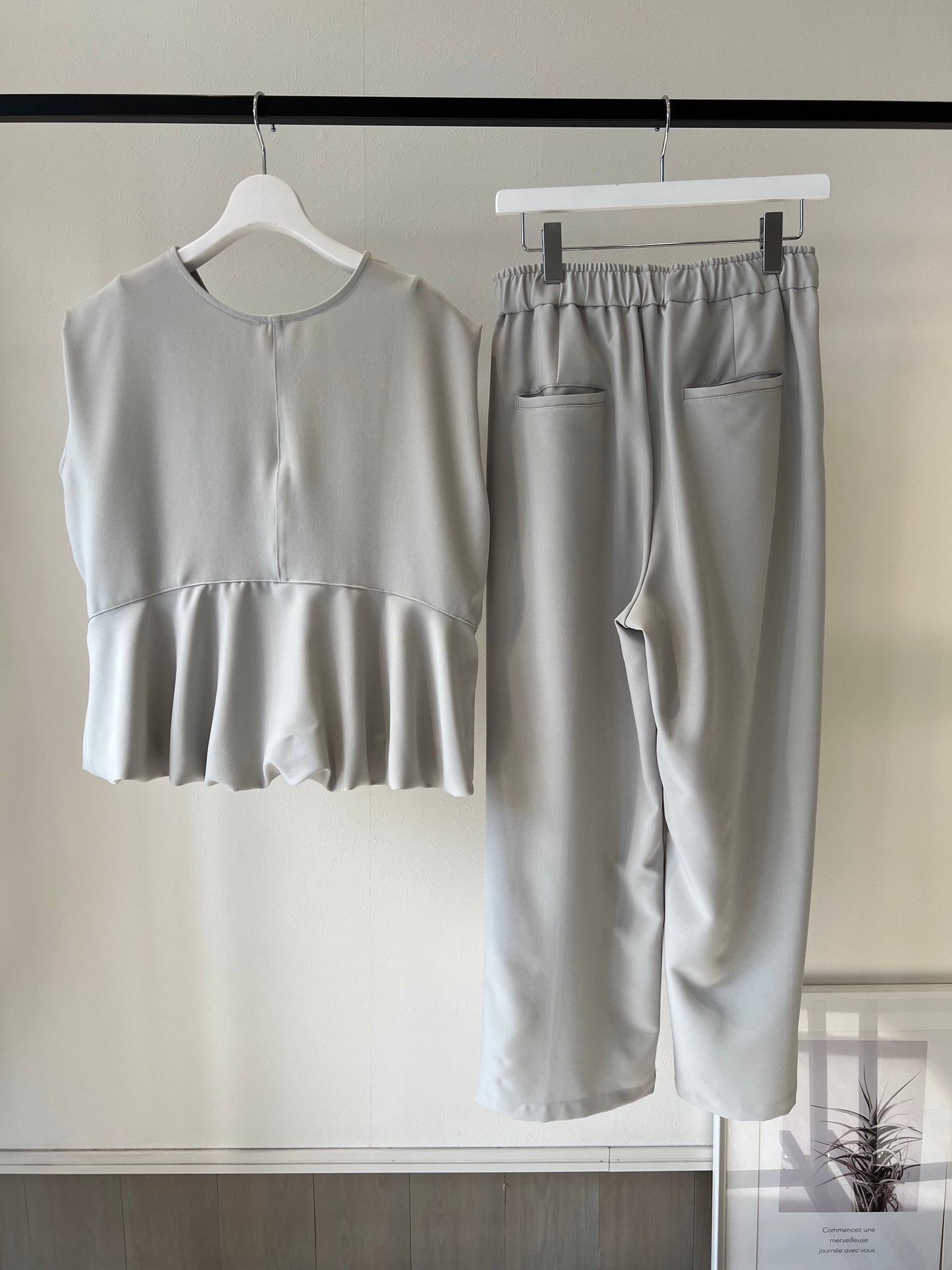 バルーントップス＆ワイドパンツセット