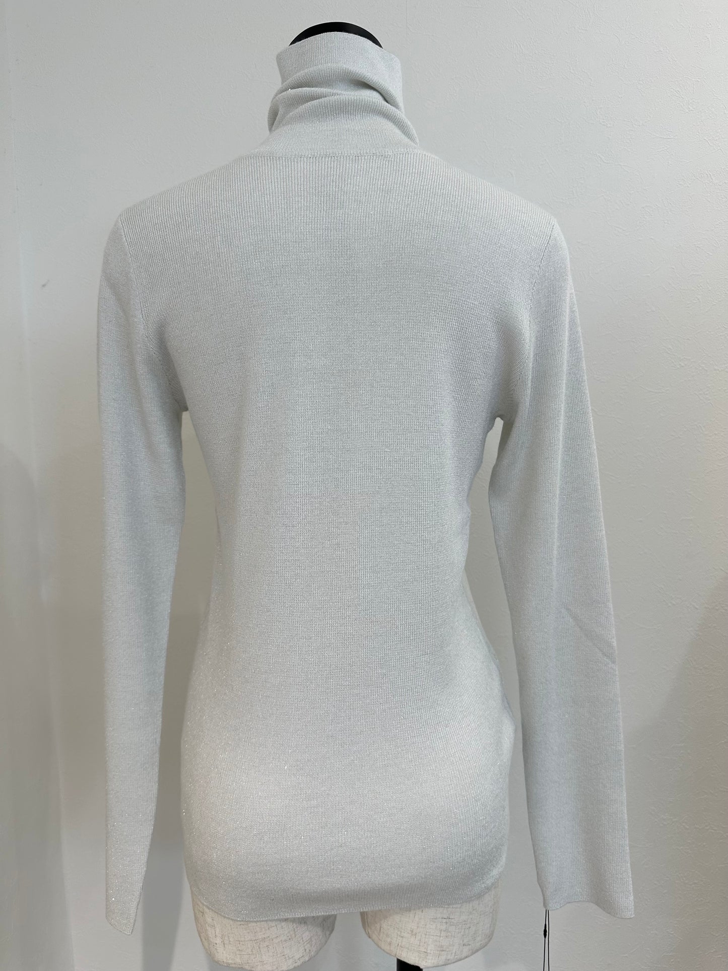 ラメタートルニット