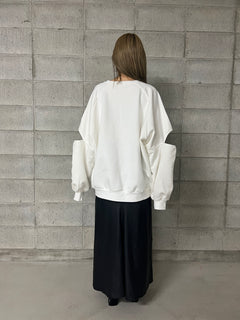cut out sweat pullover