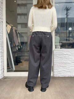 ステッチデザインバレルパンツ