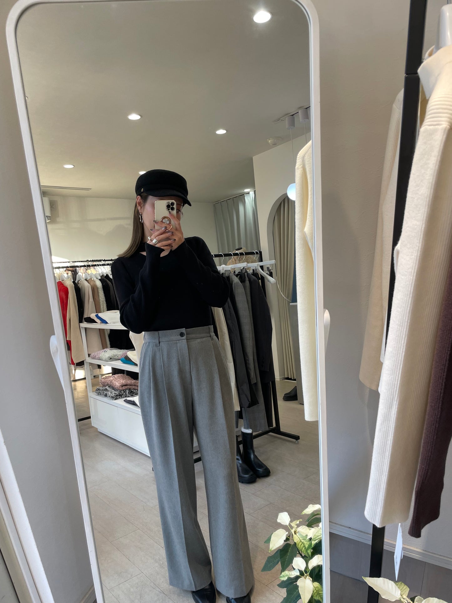 金ボタンキャスケット