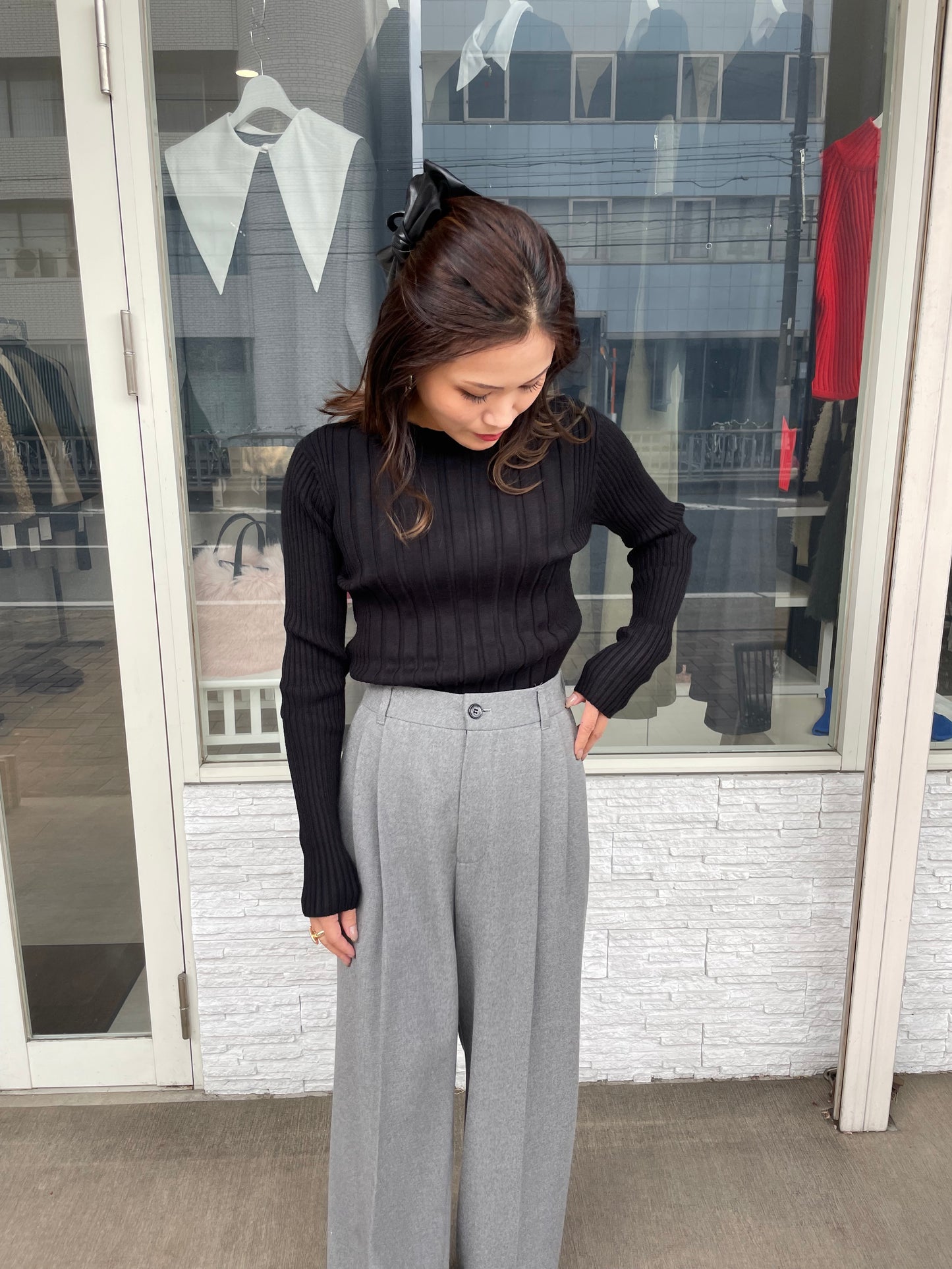 タイトリブニット