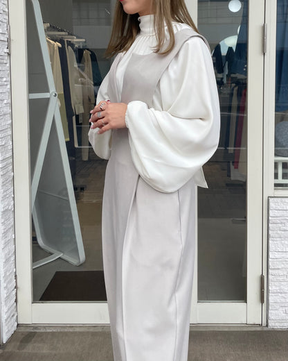 キーネックオールインワン