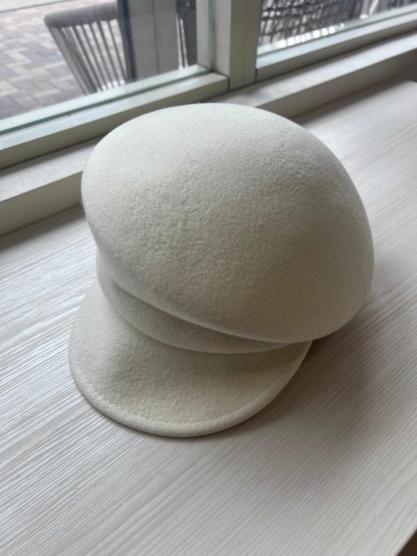 ウール100%キャスケット