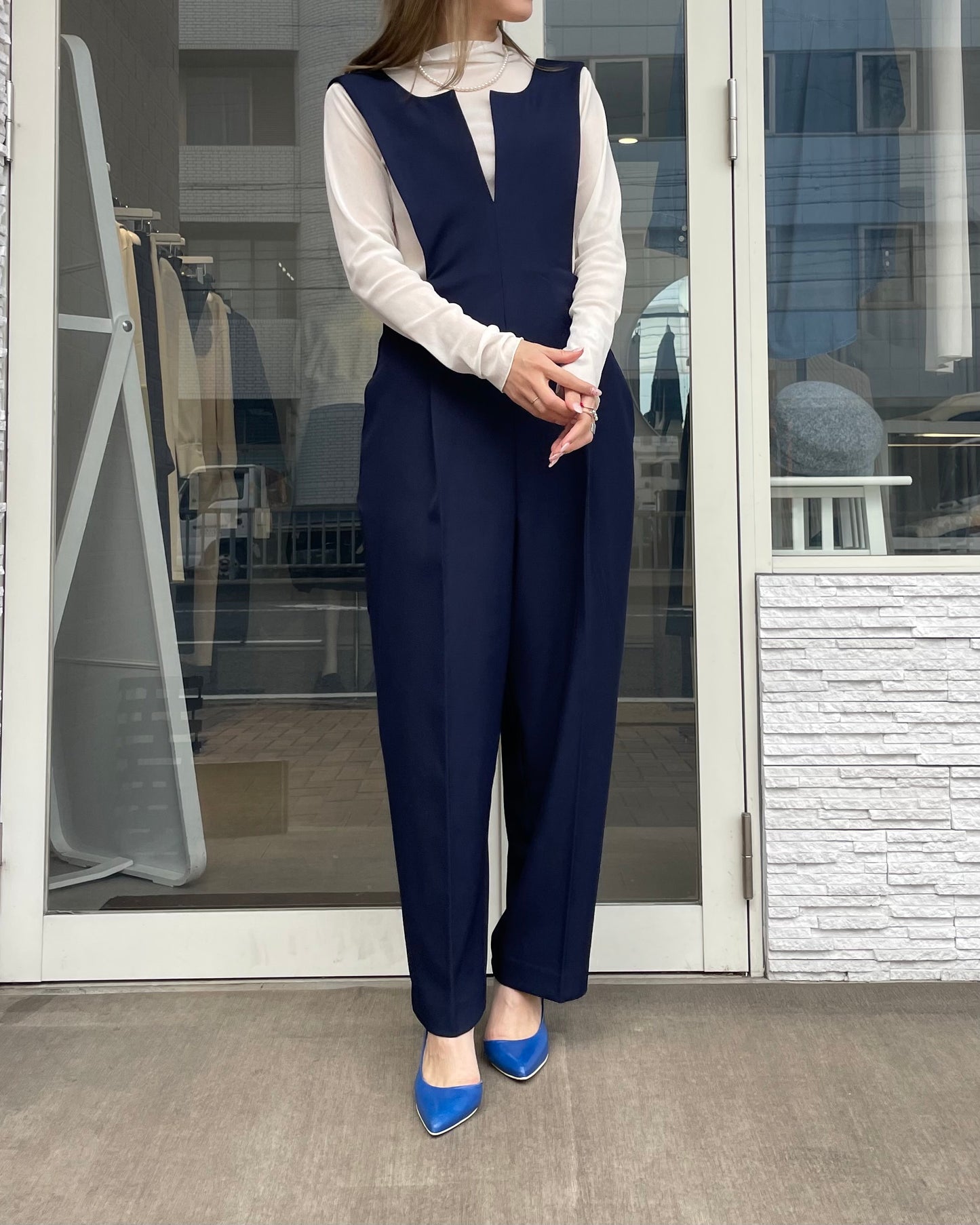 キーネックオールインワン