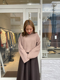 オフタートルリブニット