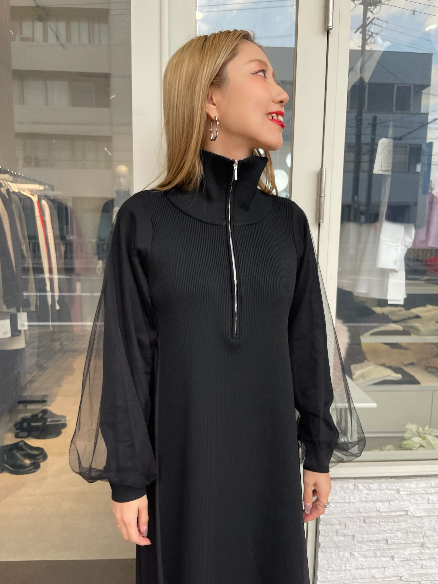 チュールドッキングフロントジップワンピース