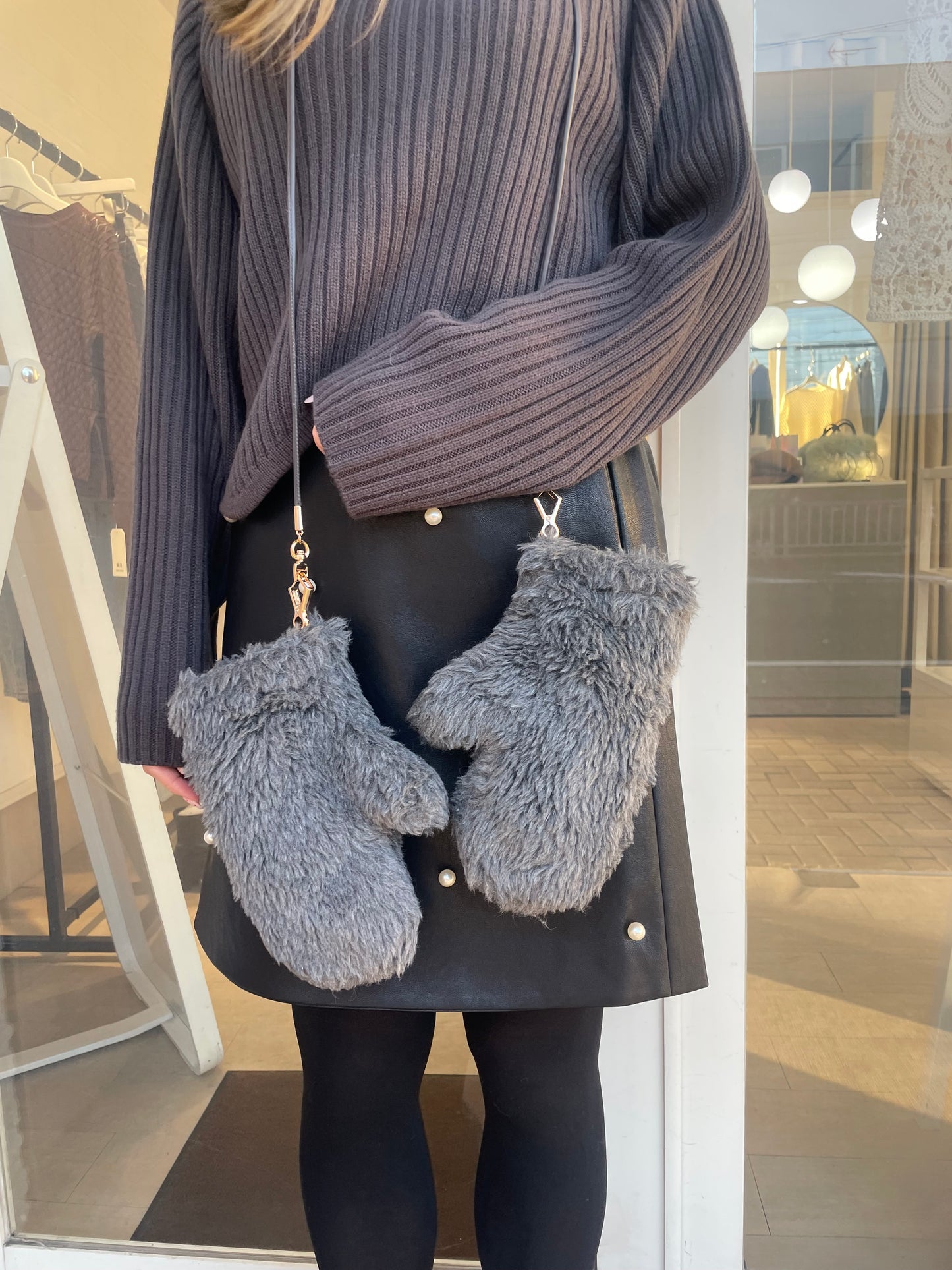 コード付きファーミトン