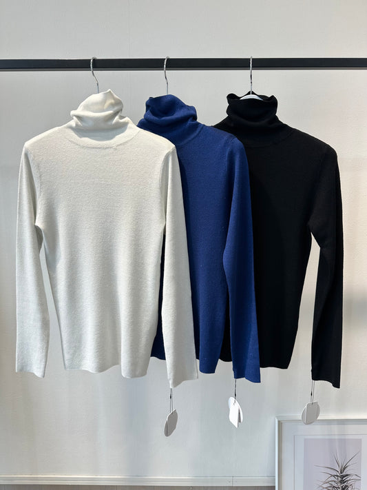 ラメタートルニット