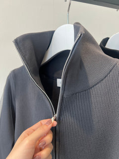 チュールドッキングフロントジップワンピース