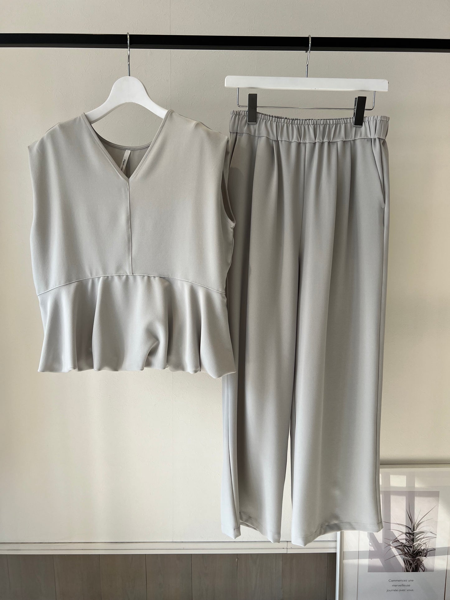 バルーントップス＆ワイドパンツセット