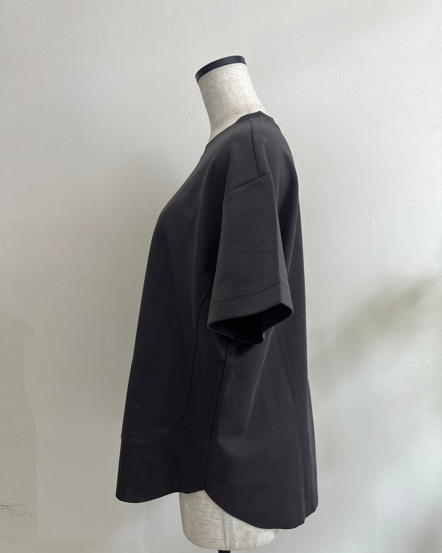 バックスリットT