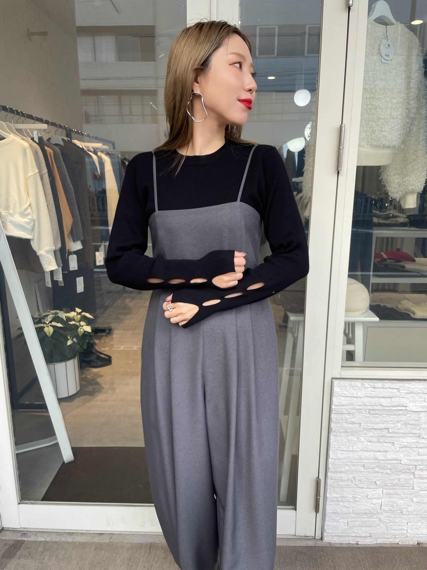 カットデザインリブニット