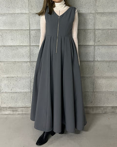 MADE IN JAPAN  front zip dress