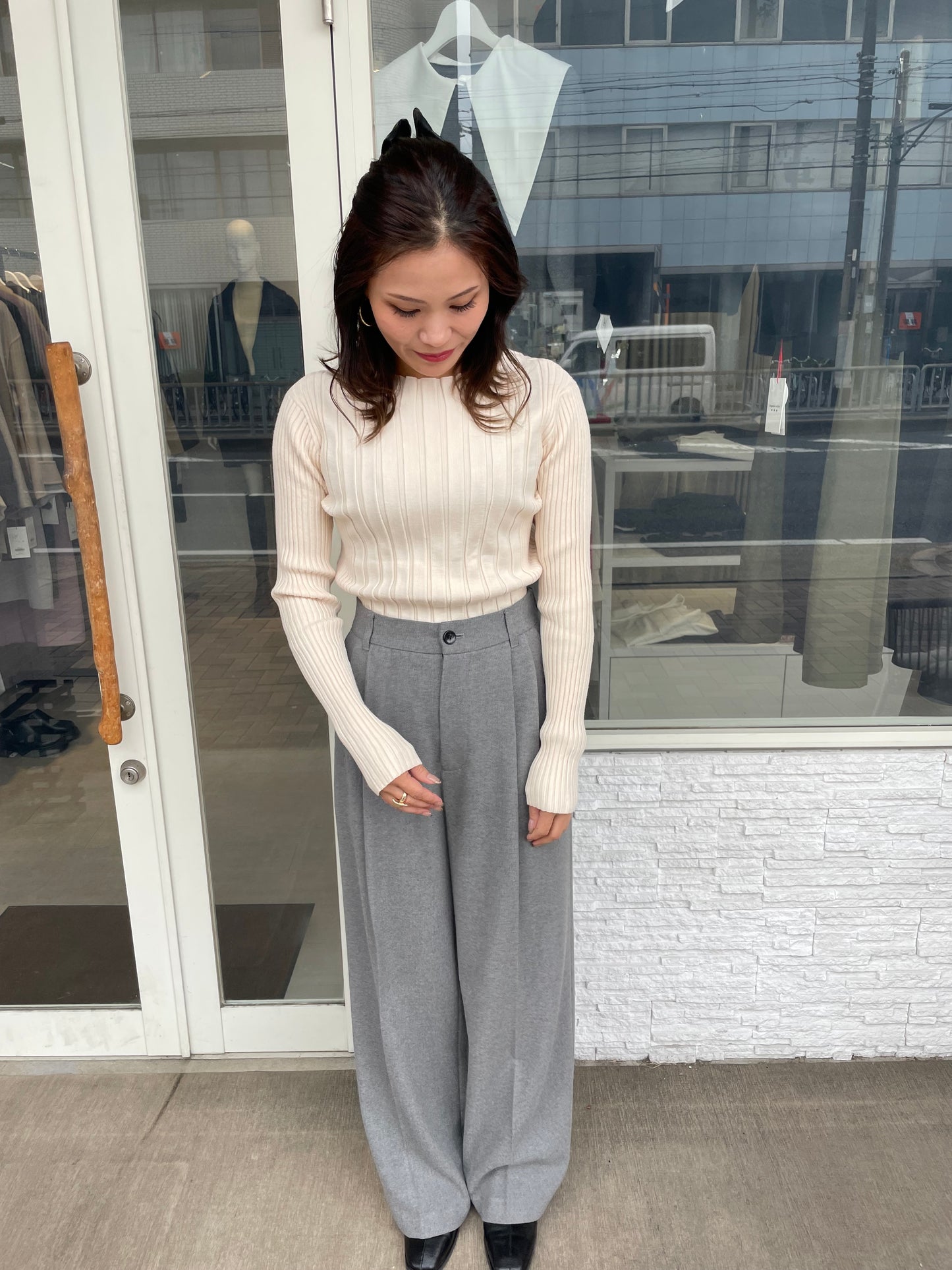 タイトリブニット