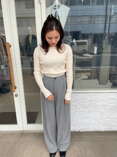 タイトリブニット