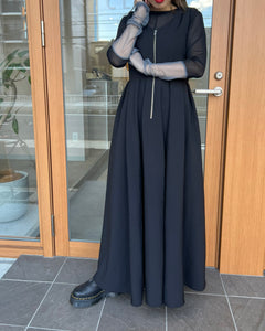 MADE IN JAPAN  front zip dress