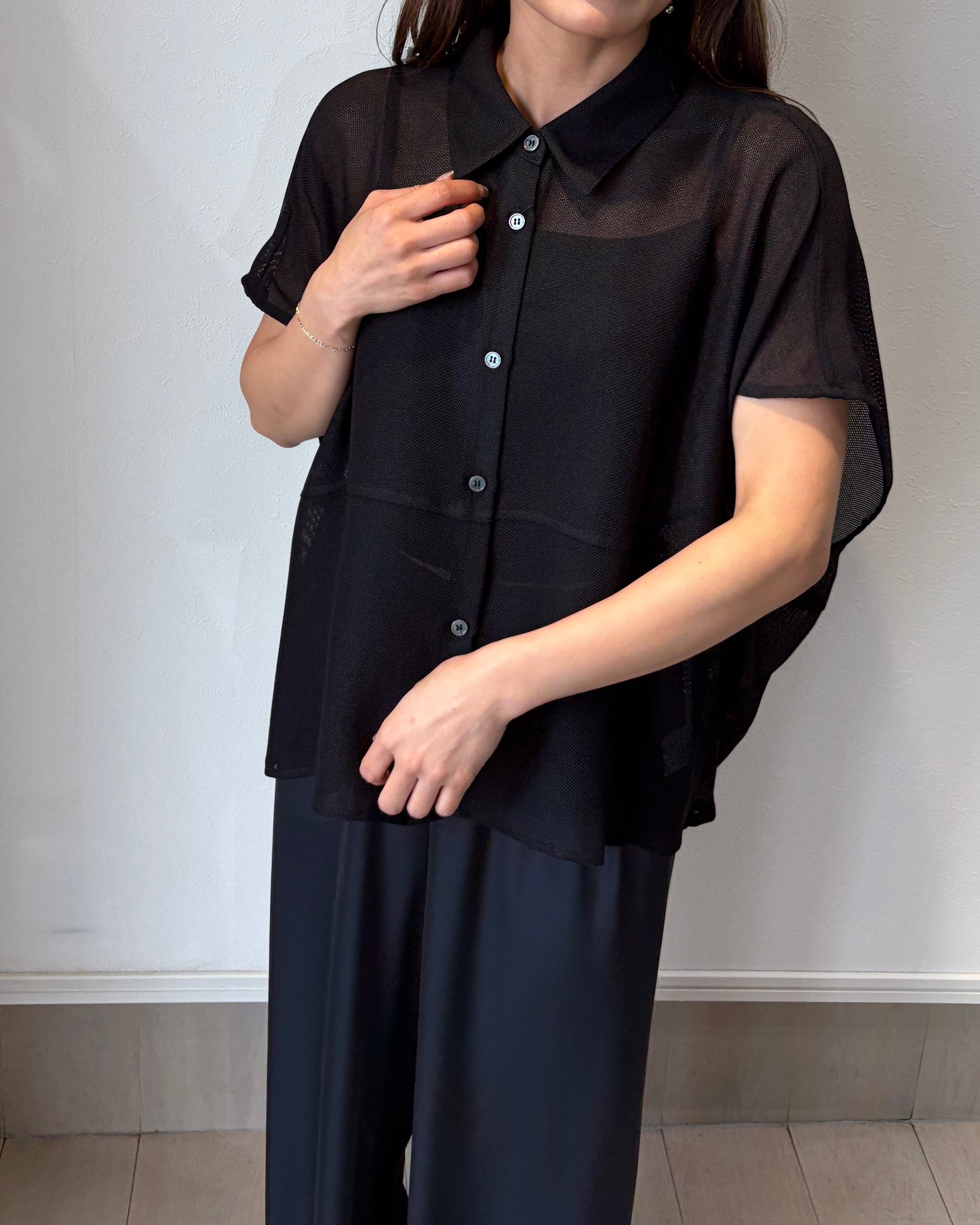 メッシュシアーシャツ