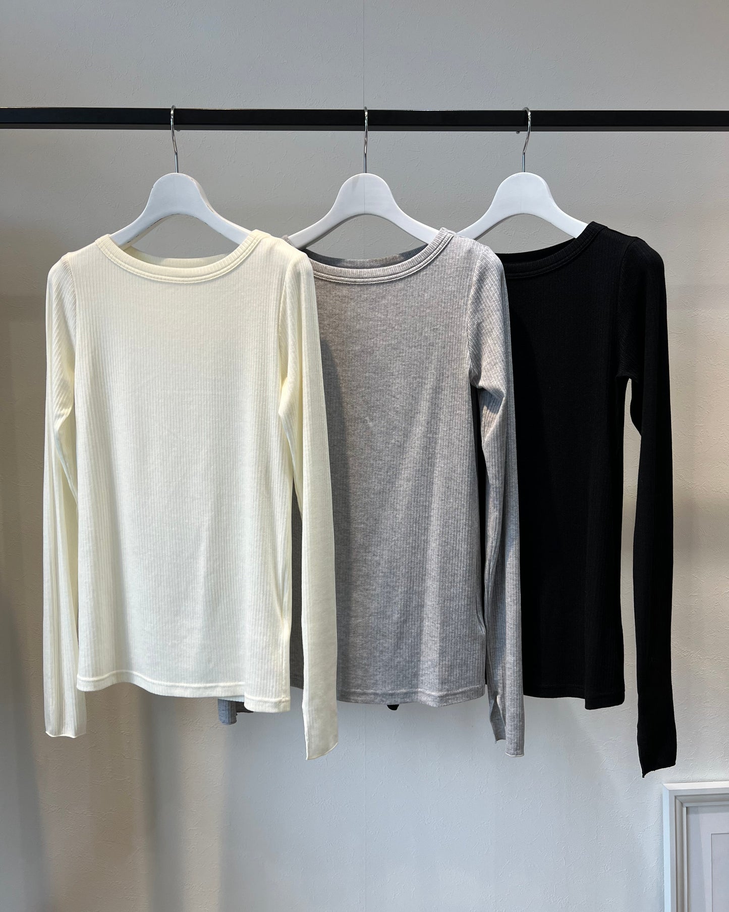 ♡シルクカシミヤブレンドクルートップス