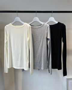 ♡シルクカシミヤブレンドクルートップス