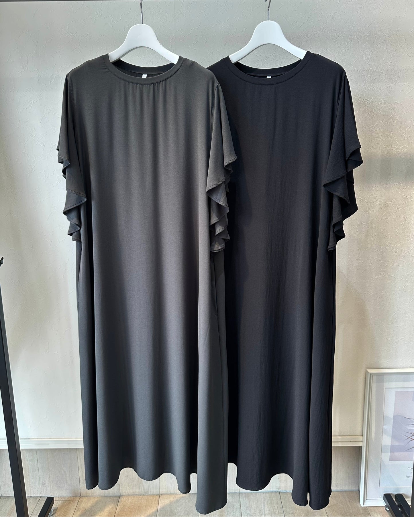 フレアスリーブストレッチシフォンワンピ