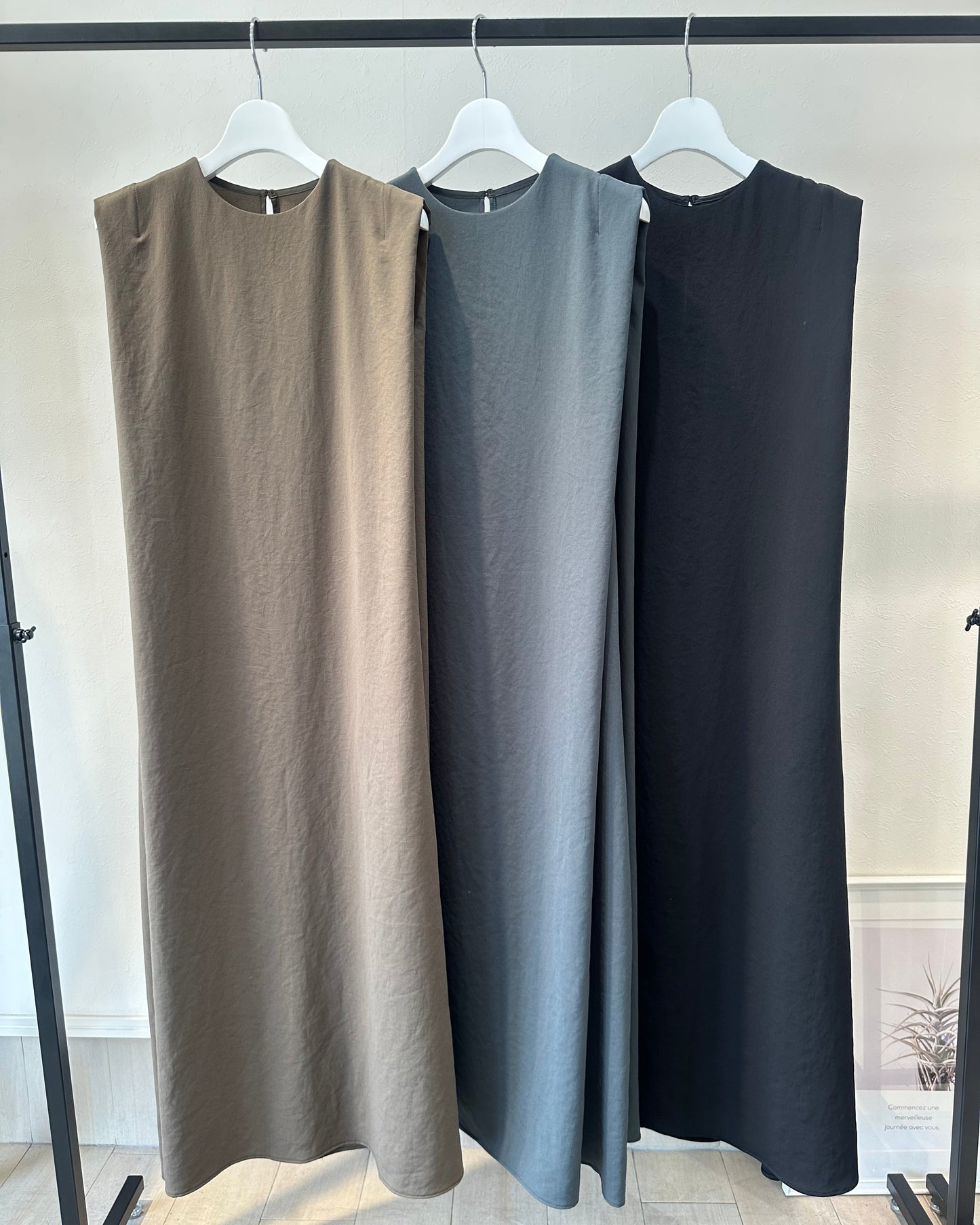 ストレッチシフォンワンピース