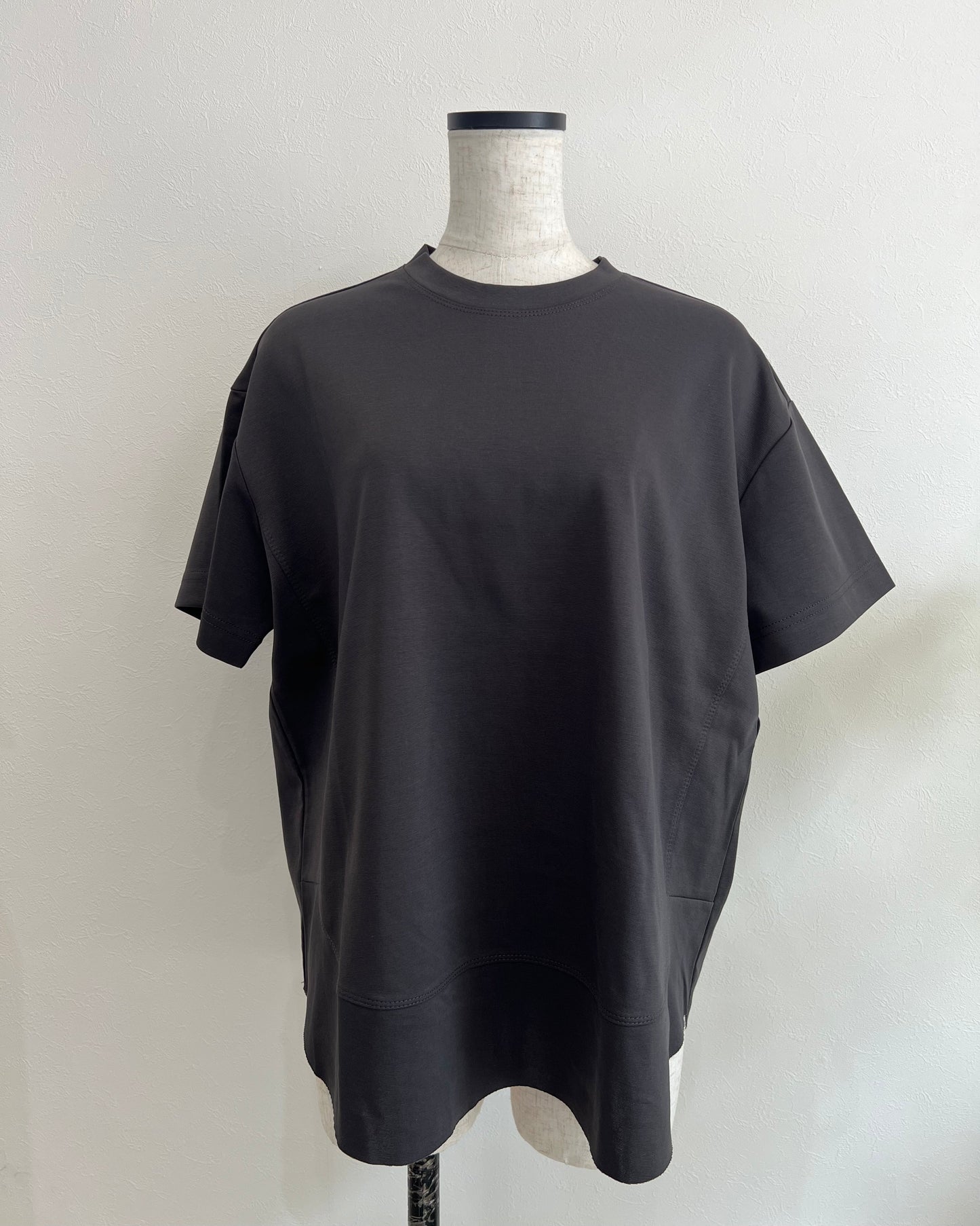 バックスリットT