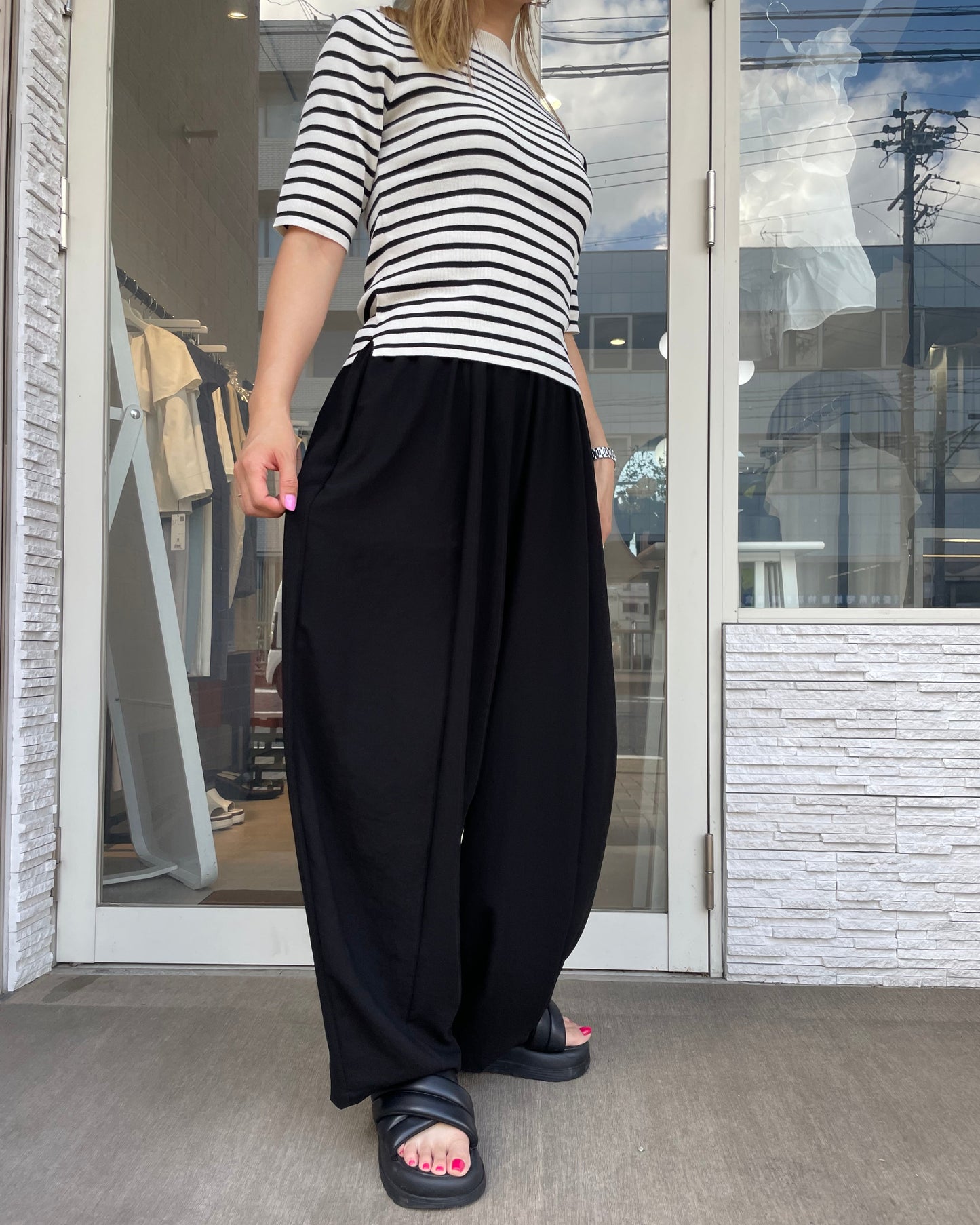 ストレッチシフォンボリュームパンツ