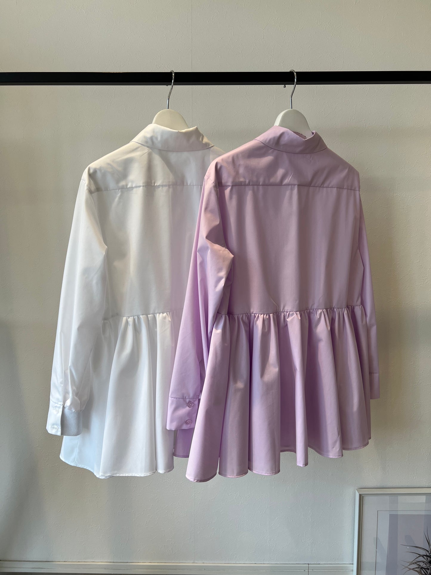 ギャザーフレアブラウス