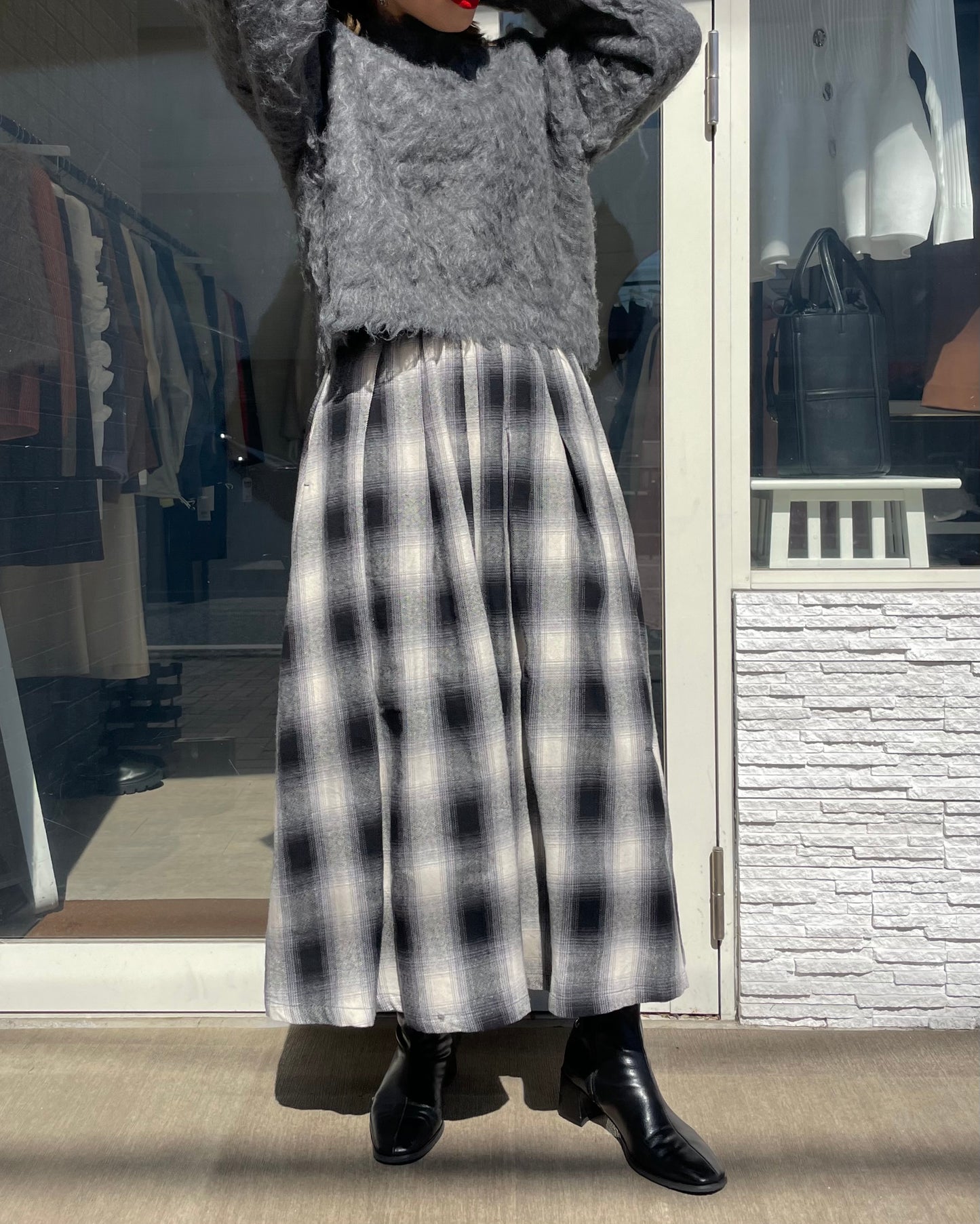 シャギーニットプルオーバー