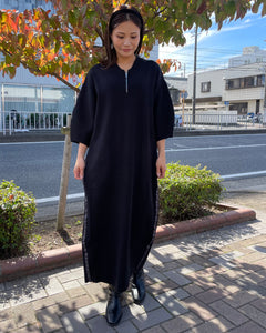 コクーンニットワンピース