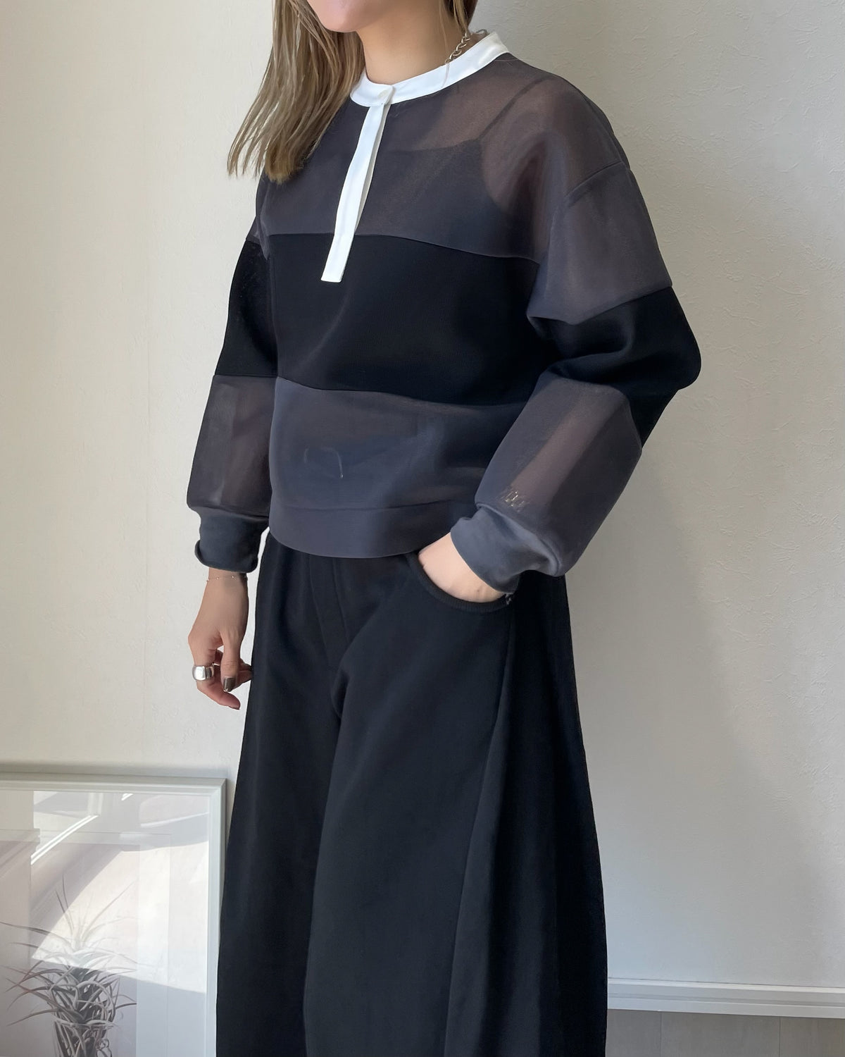 メッシュラガートップス