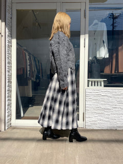 シャギーニットプルオーバー